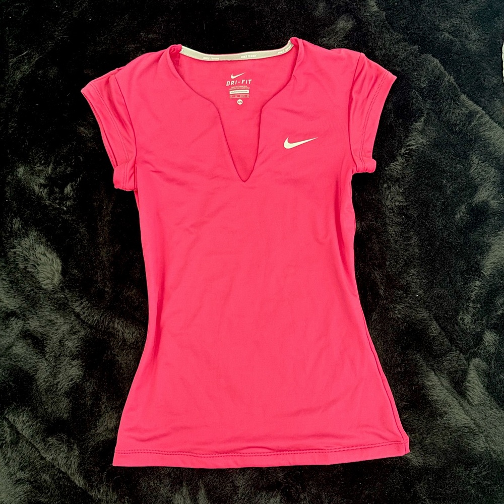 Nike slim fit top
